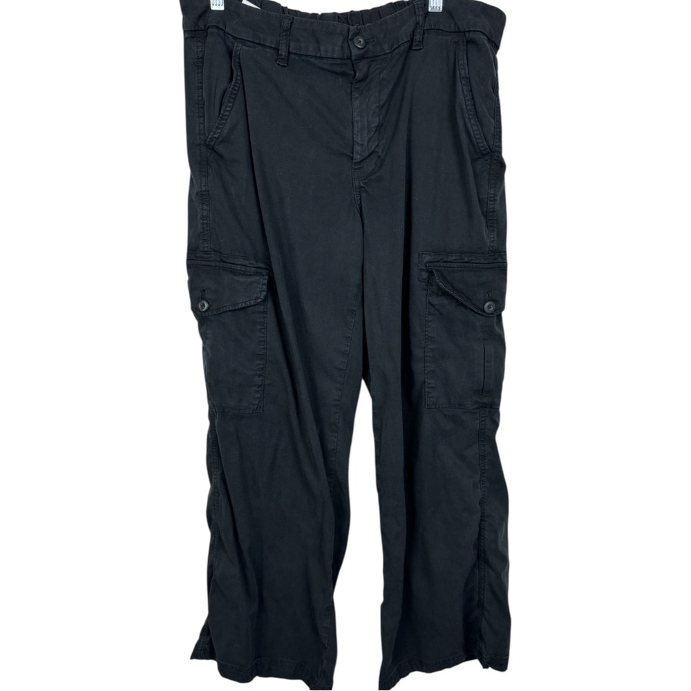 American Eagle Black Cargo Pants Mid Rise Baggy Wide Leg Size 12 - Picture 2 of 8